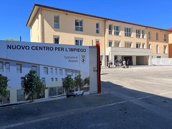 Il nuovo Centro per l'impiego. Struttura da 5,3 milioni di euro. Primo passo della riqualificazione dell&rsquo;area Cadorna