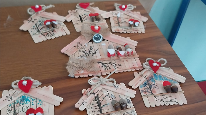 A lezione dai nonni: riciclo e orti didattici a Monte San Savino. Torna l'inserto Scuola & lavoro: tutti gli argomenti