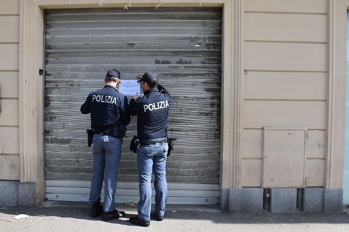 La sala scommesse chiusa il 3 aprile