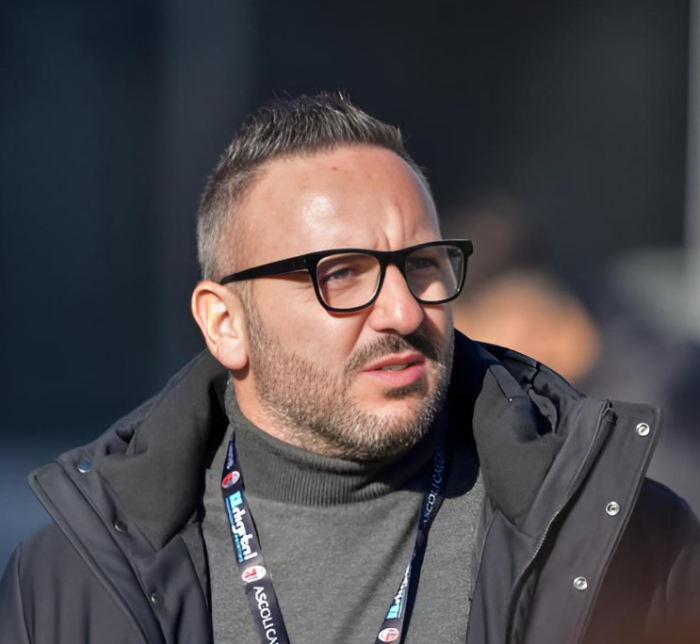 Calciomercato, &egrave; gi&agrave; tempo di affari. Che far&agrave; l'Arezzo con i suoi gioiellini? Si comincia dal capitolo contratti