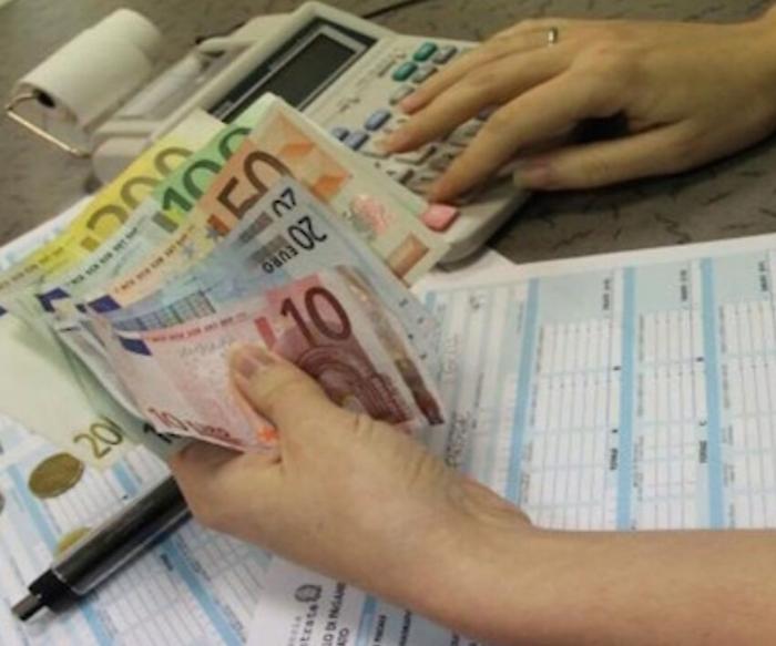 Tasse sempre pi&ugrave; alte, ma le famiglie hanno ripreso a risparmiare. La classifica della stangata Irpef nelle citt&agrave;