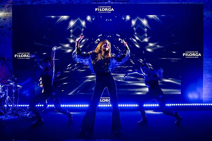 Filorga, a Milano l'evento "Future for your Skin" con Ambra Angiolini