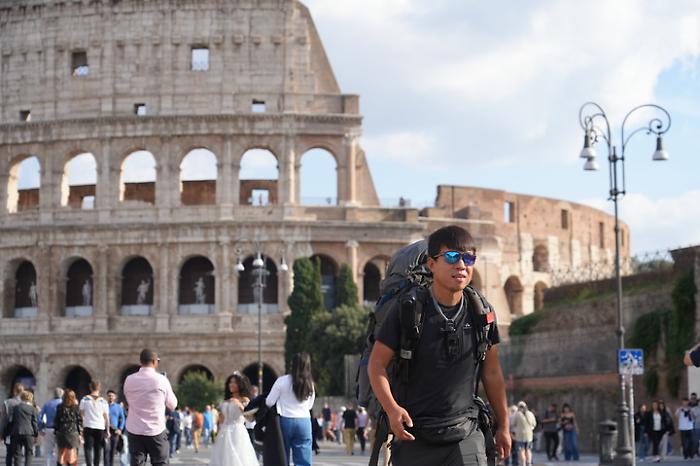Cina-Italia: Xi'an-Roma a piedi, viaggio di un uomo sulla nuova Via della seta