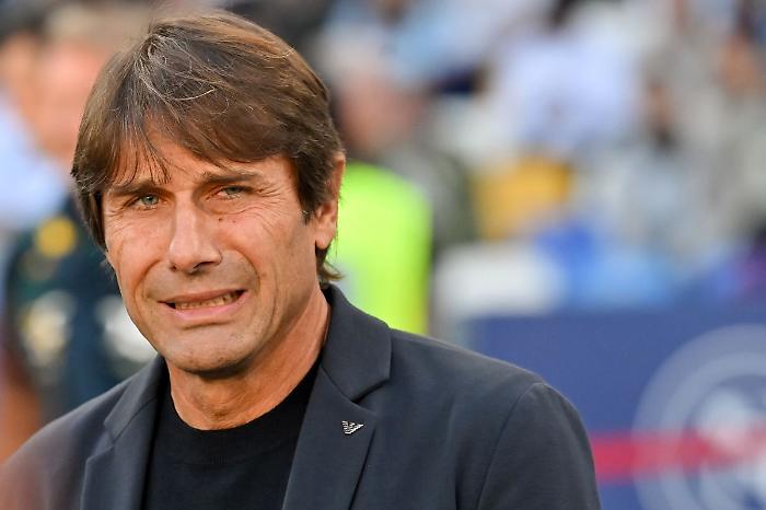 Conte "Sono sereno, il Napoli in testa dà fastidio"