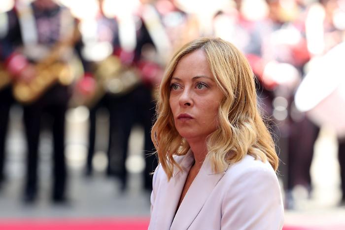 Crollo a Roma, Meloni "Profondo dolore per tragica scomparsa operaio"