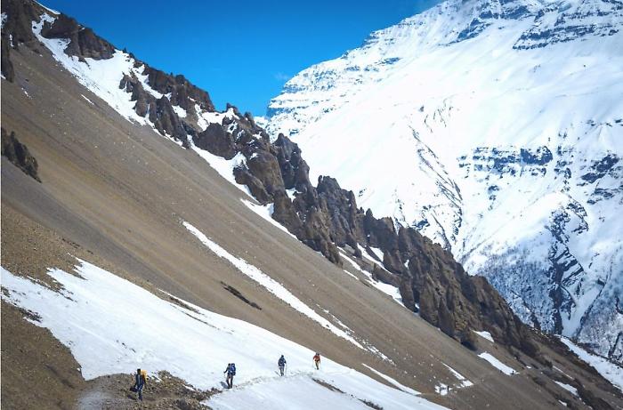 Morti in Nepal due alpinisti italiani, altri risultano dispersi