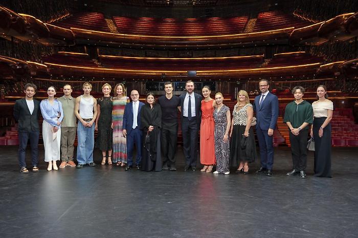 A Dubai "Roberto Bolle and Friends", celebrazione di danza e dialogo culturale