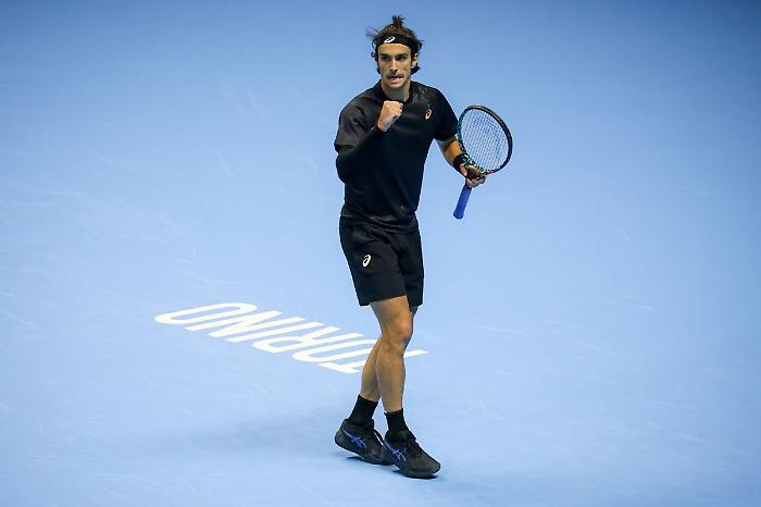 Atp Finals, Musetti batte De Minaur in tre set