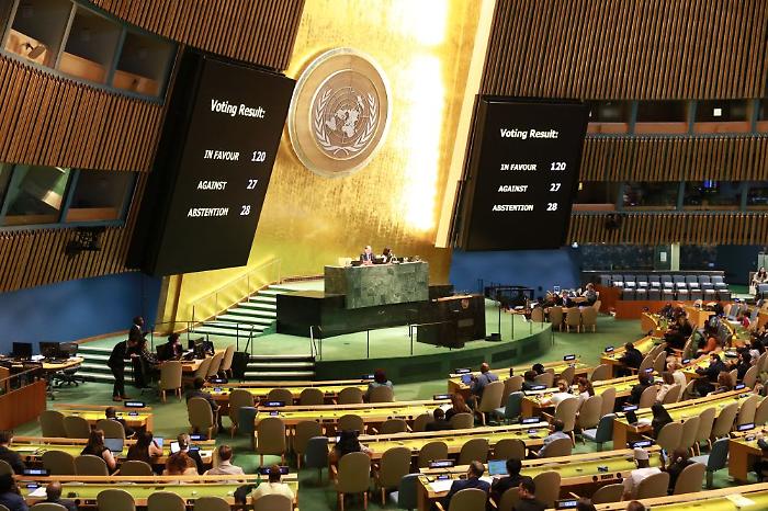 Cina: presentato a Johannesburg rapporto Xinhua su leadership globale