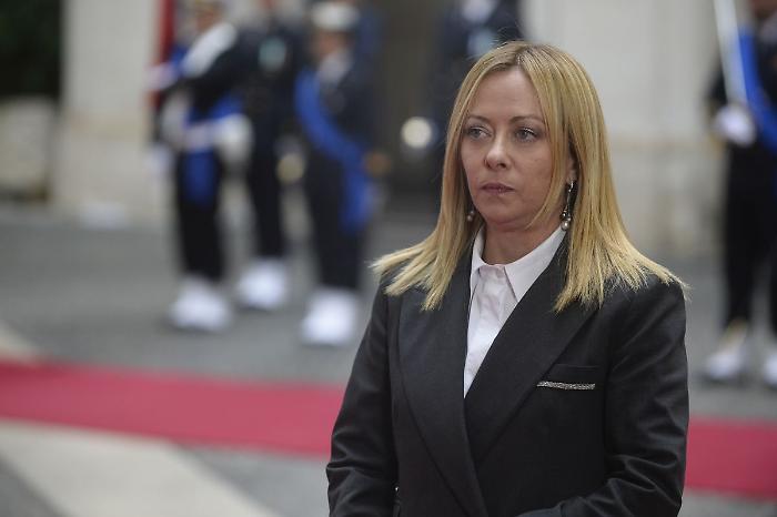 Meloni "Italiano è film in cui ogni parola è una scena e ogni frase capolavoro"