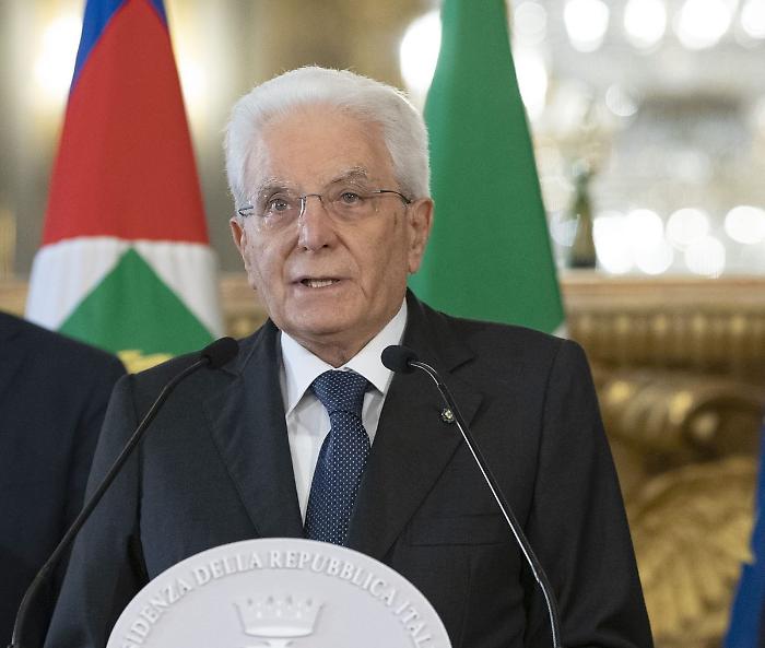 Mattarella "Impedire che la violenza prevalga su regole e dignità umana"