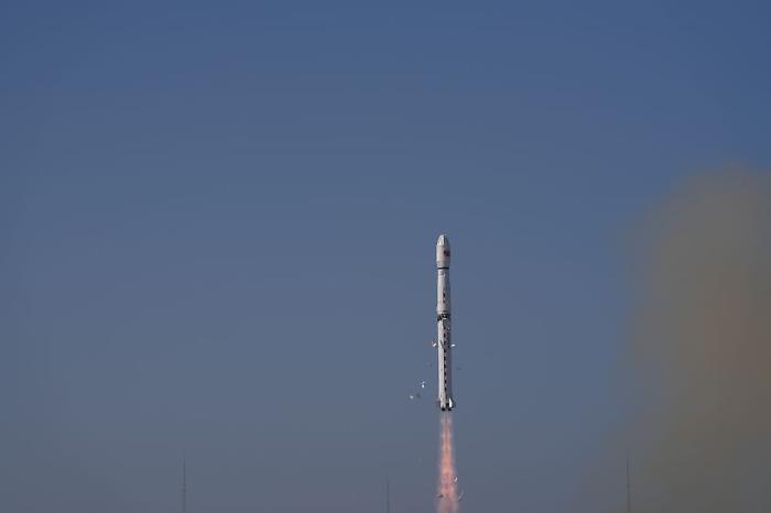 Cina, lanciato un nuovo satellite nello spazio