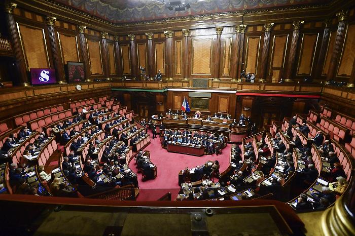 Legge elettorale, centrodestra deposita testo "Stabilit&agrave; e rappresentanza"
