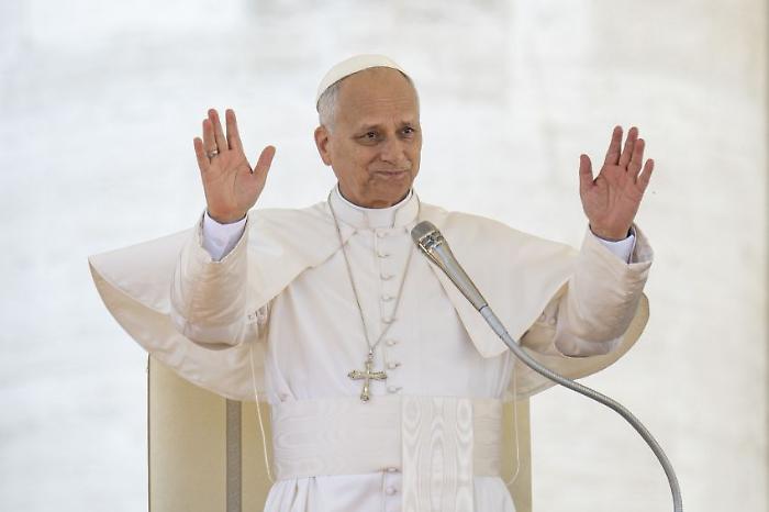 Papa Leone "Stabilit&agrave; e pace non si costruiscono con le armi ma con il dialogo"